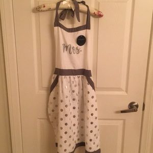 Cynthia Rowley bridal Mrs. apron silver and white